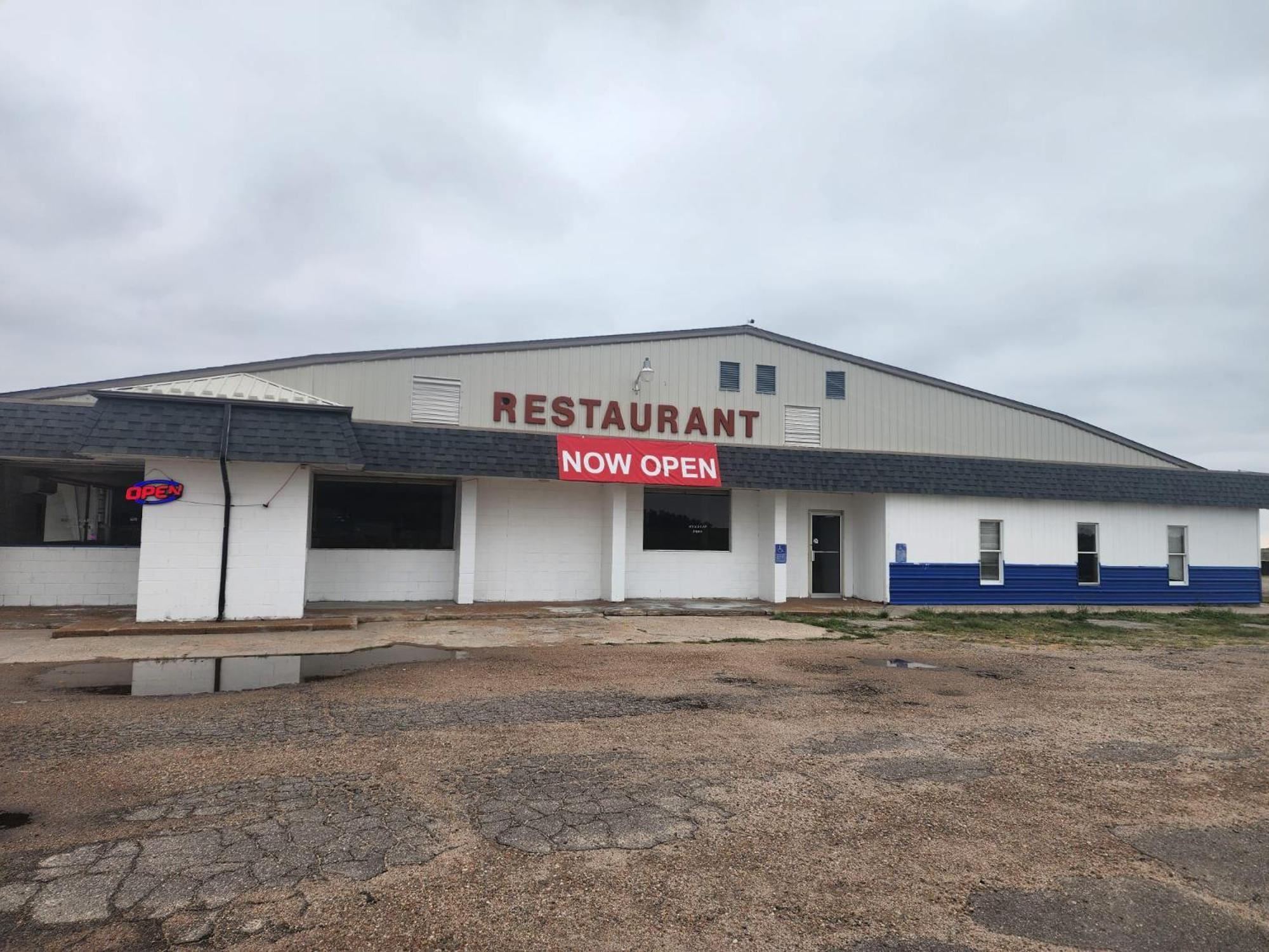 1St Inn By Oyo Quinter Hwy 70 Ks Buitenkant foto